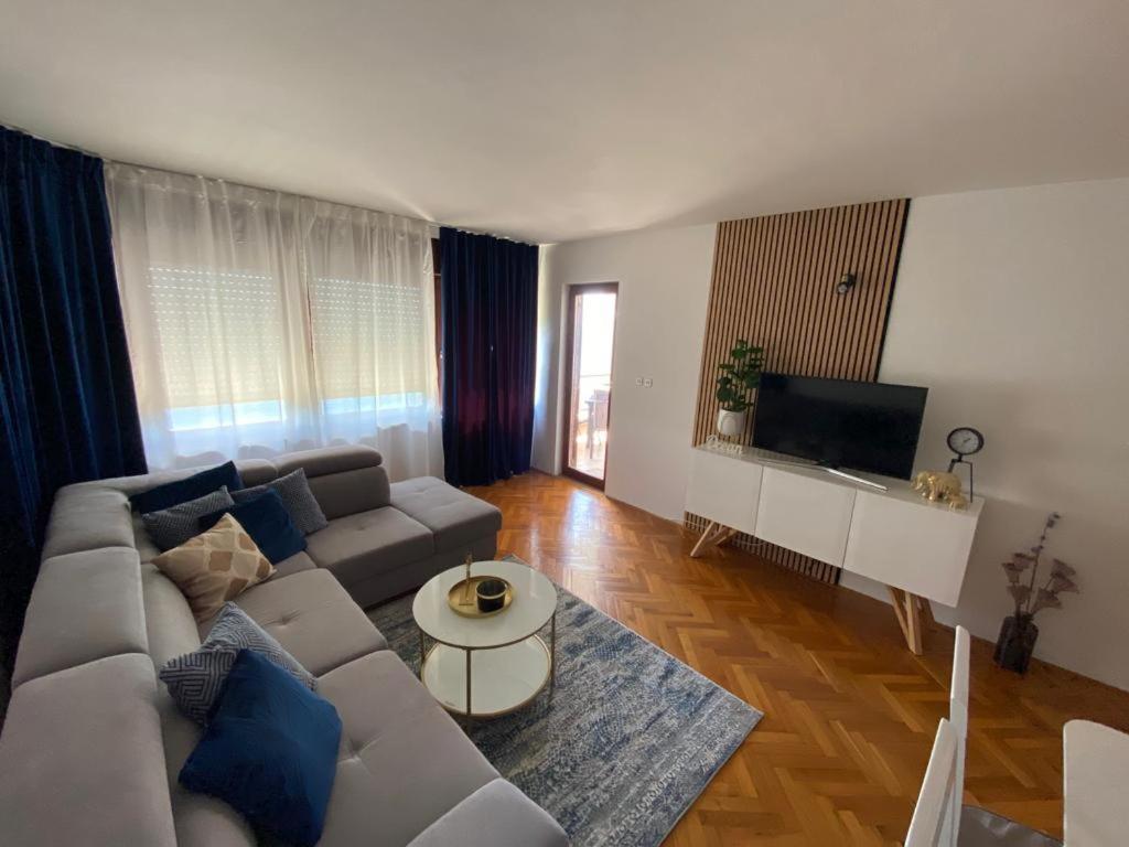 Ocean Apartman Есенице Экстерьер фото