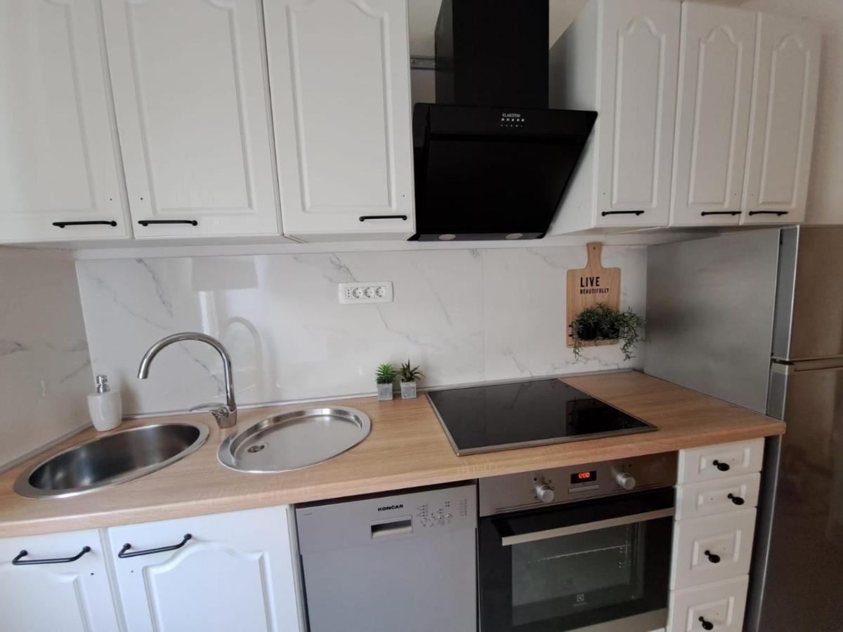 Ocean Apartman Есенице Экстерьер фото